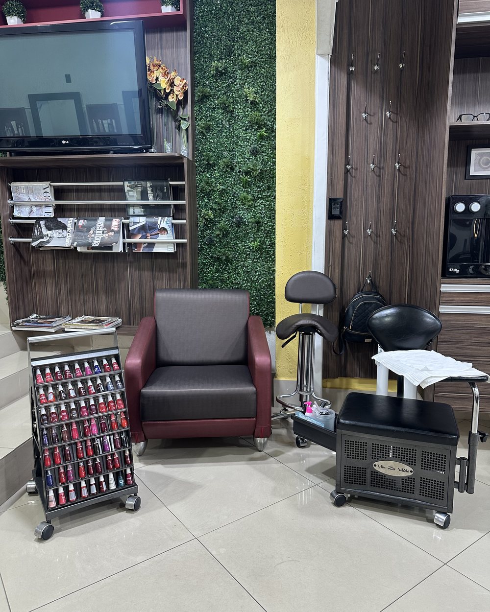 Corte feminino